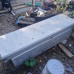 2 Diamond plate tool boxes 