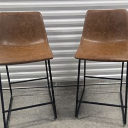 Counter Stools (24” Seat Height)