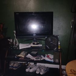 Regza 38 Inch TV And  TV Stand All In One