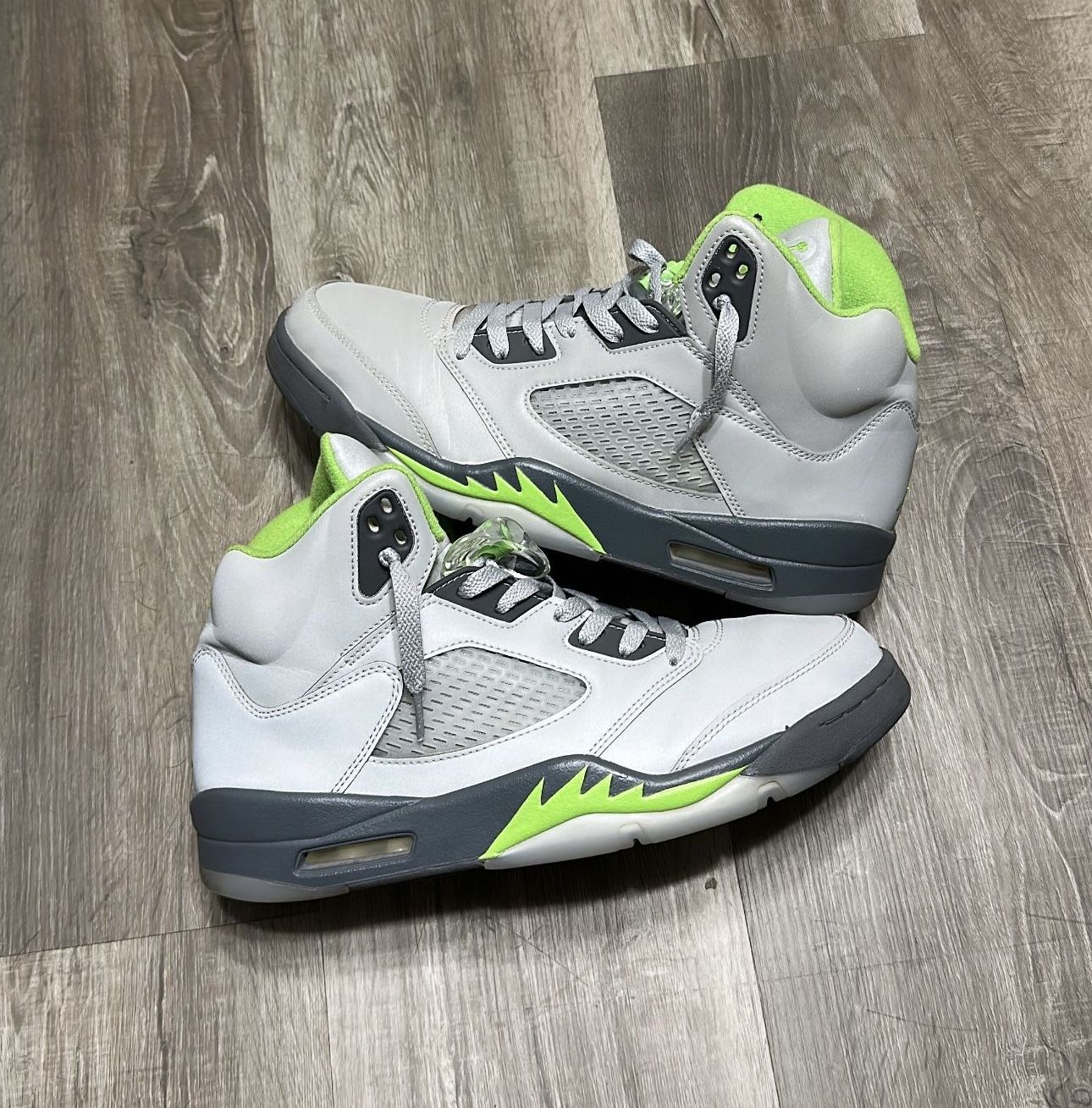 Jordan 5 green bean Sneaker Politics main image 2