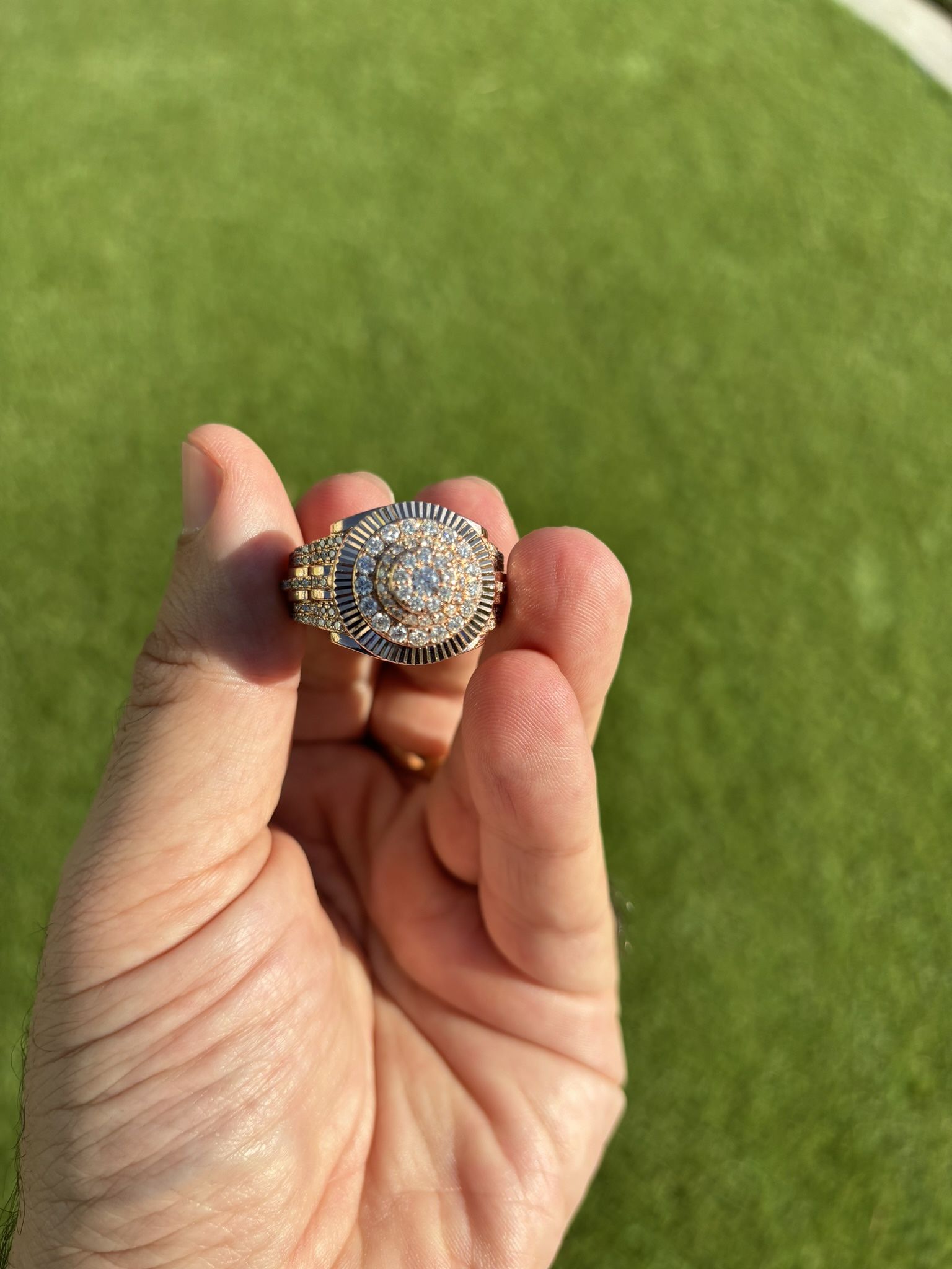 Beautiful diamond Mens Ring