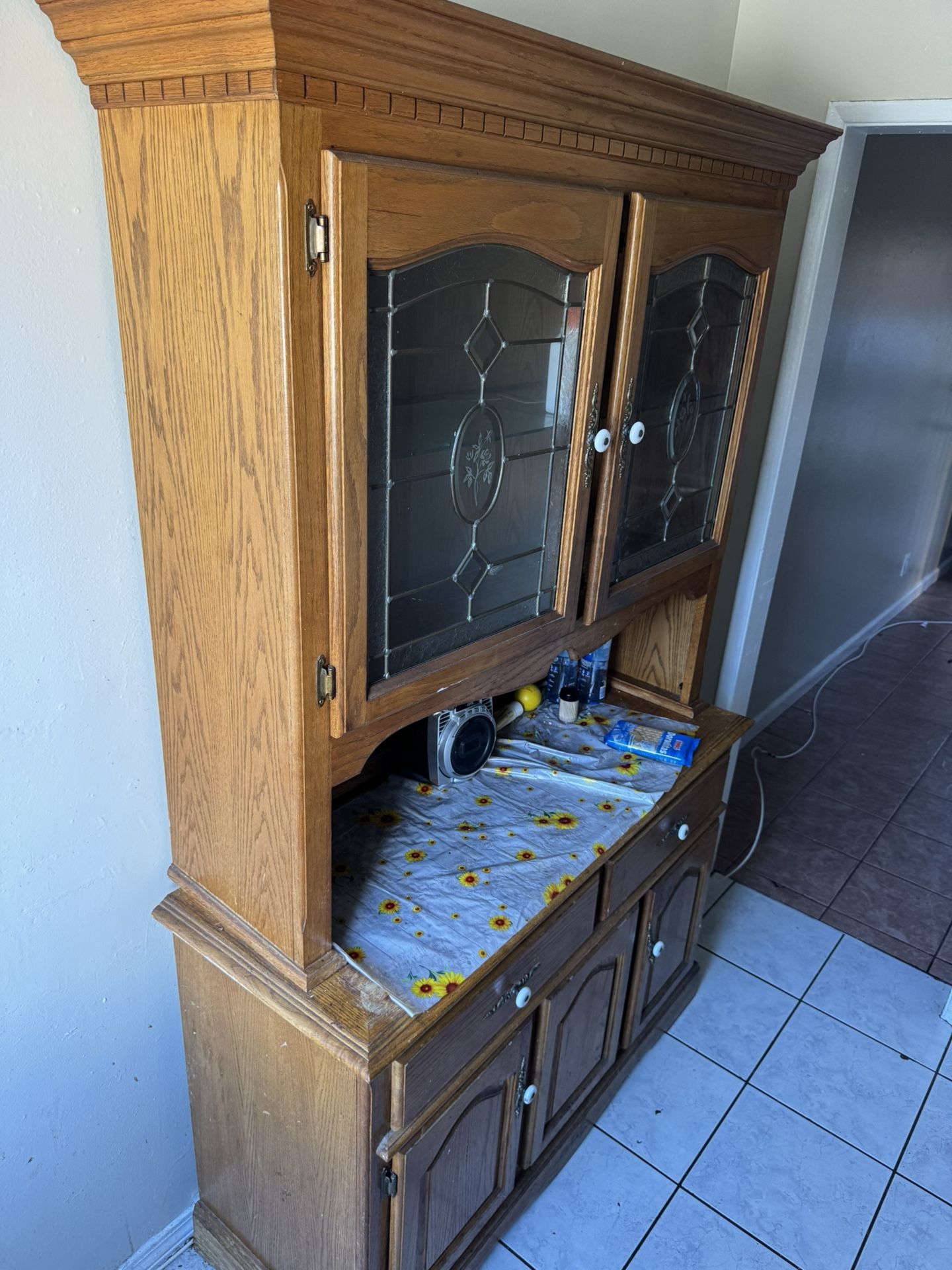 Old China Cabinet 10$ Hurry 🎉