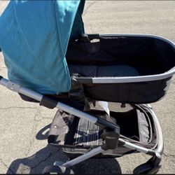 Stroller & car seat combo Seat Dose Sit Up For Baby used good condition East Palmdale $120