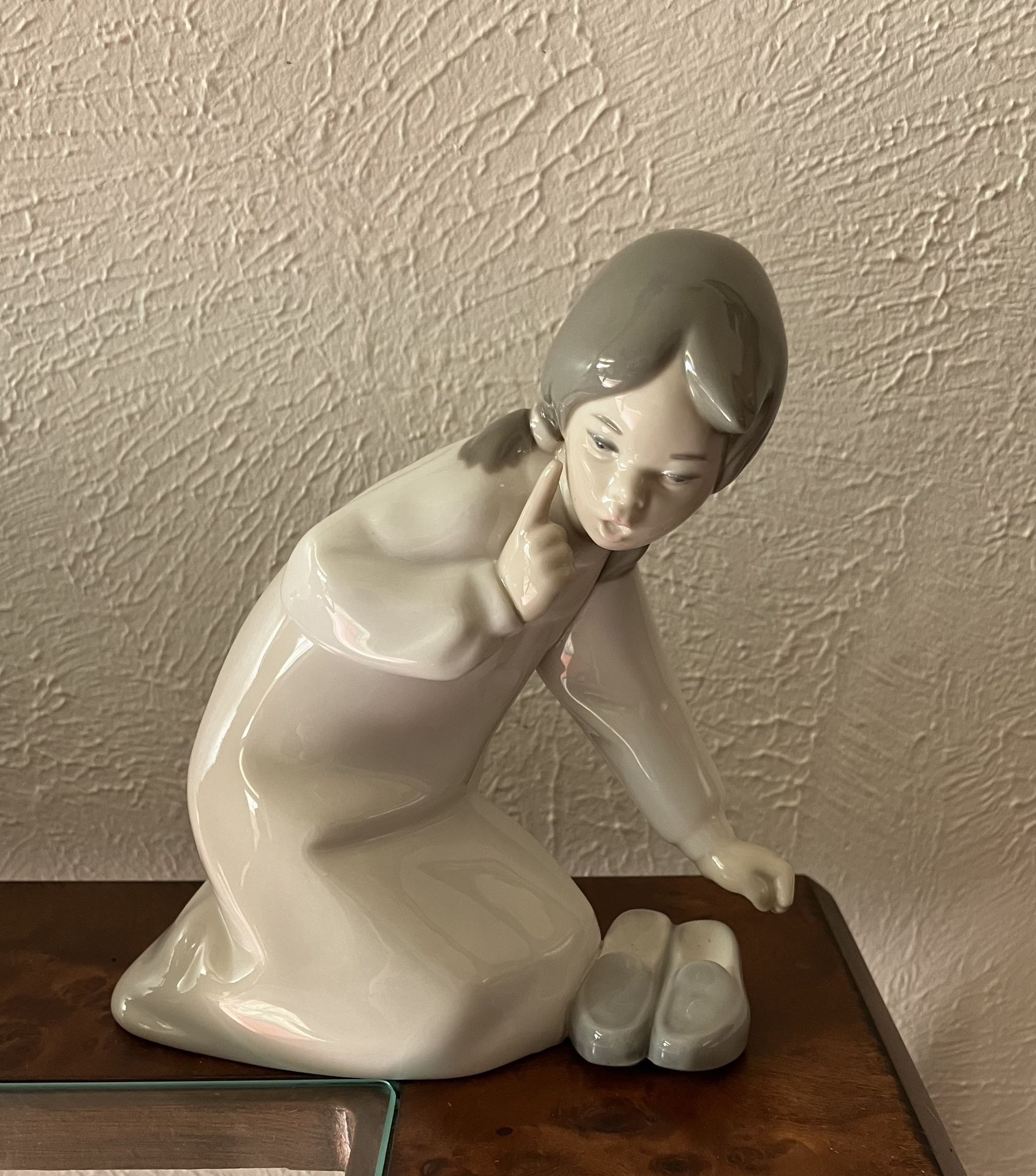 Lladro Figurine