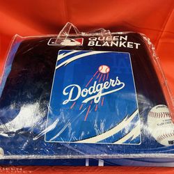 THE OFFICIAL BLANKETS OF THE NFL 