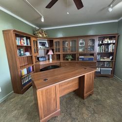 Executive Office Furniture Suite (PLEASE READ)
