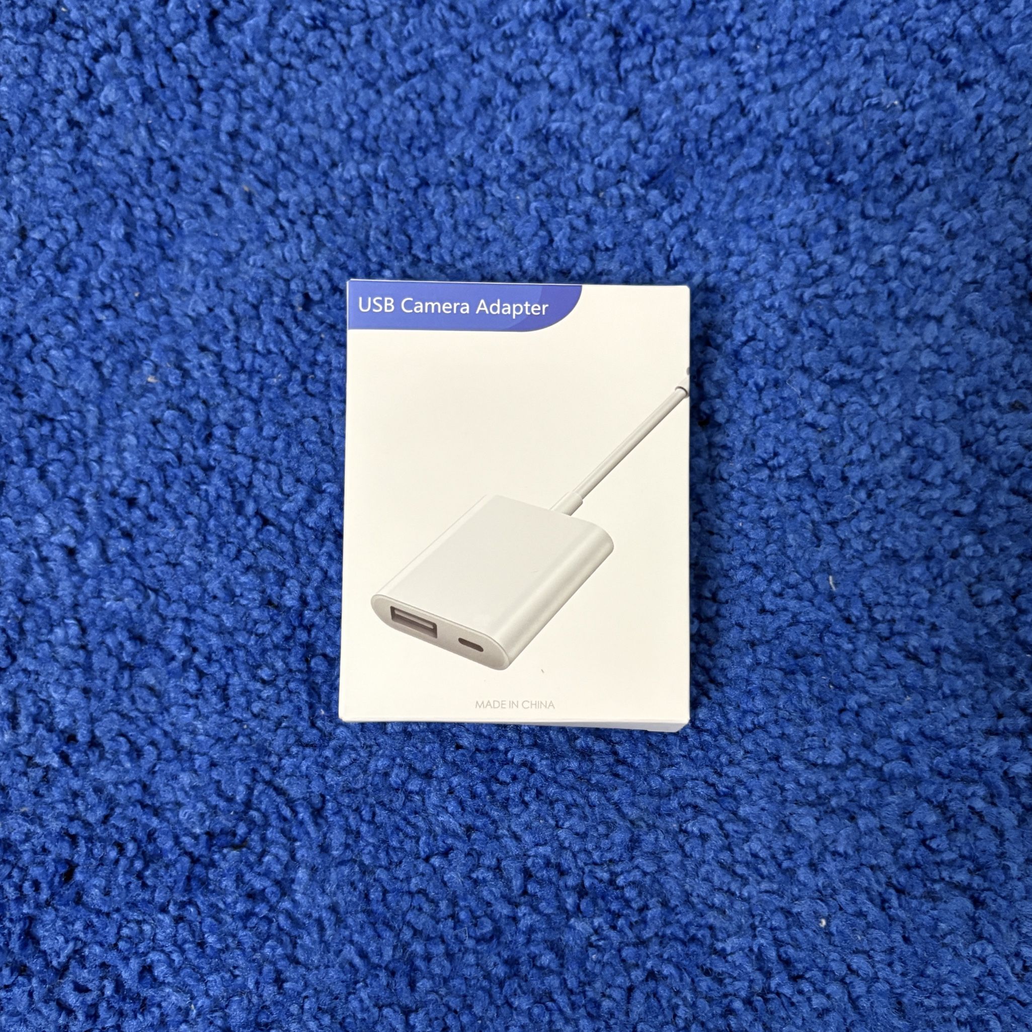 USB Camera Adapter w. Charging Port