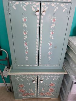 Custom painted cabinet $50