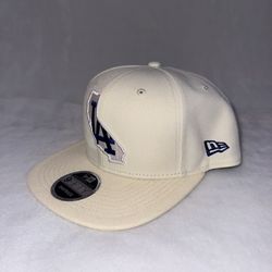 White LA snapback