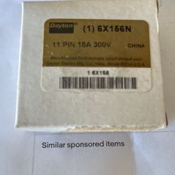 New Dayton 11 Pin Relay Socket 6X156N 15 Amp 300 Volt