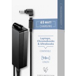 Insignia™ - Universal 65W Laptop Charger - Black