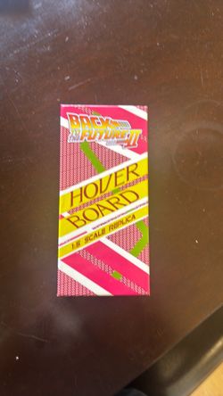 Lootcrate Back to the Future 2 hoverboard replica