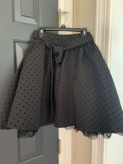 Girl size 8 black dots skirt