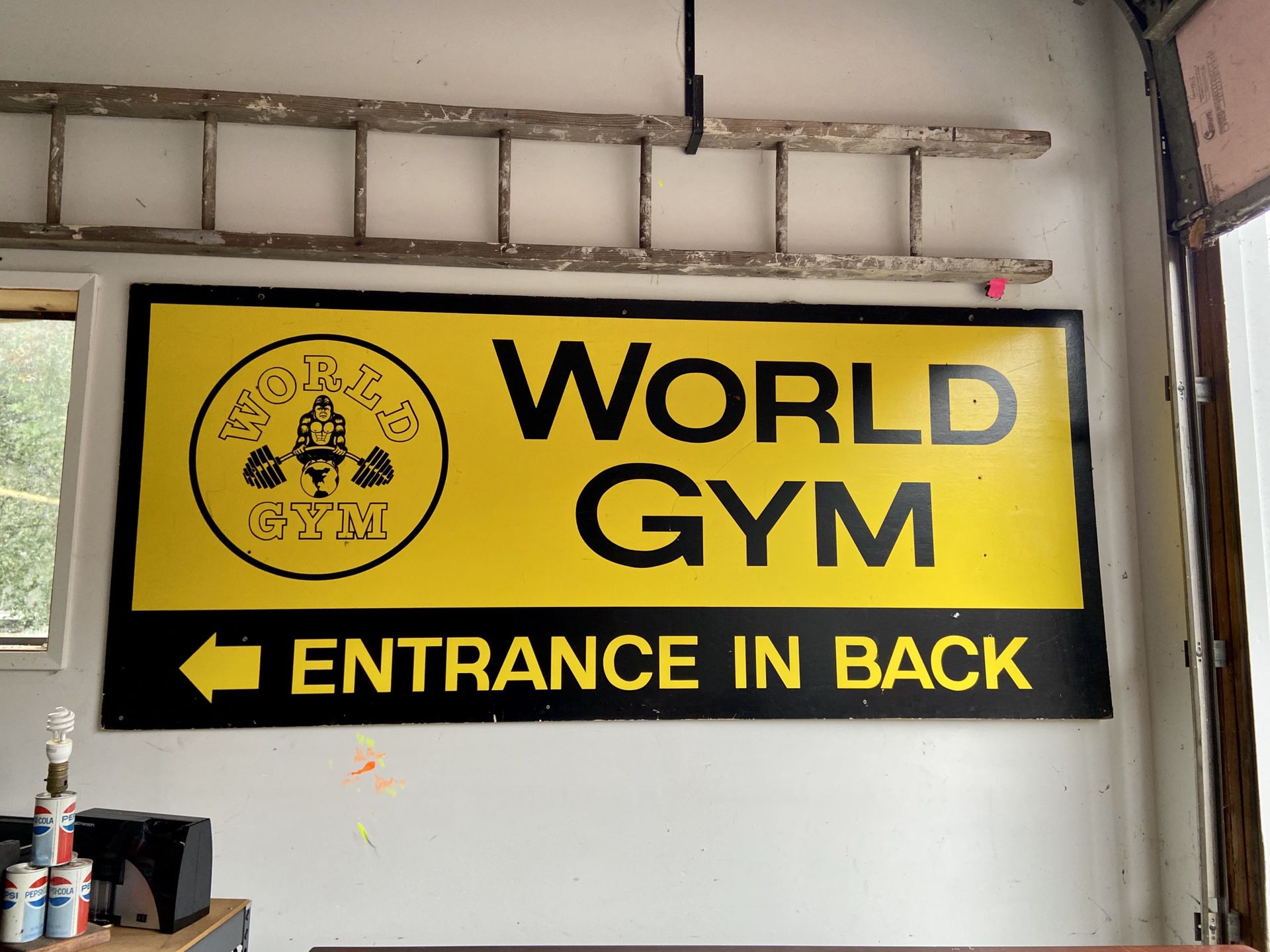 Pending pick up-Huge gym sign