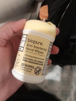 Biopure: Anti-Bacterial Hand Wipes! **READ DESCRIPTION!!**