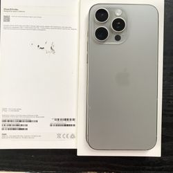 iPhone 15 Pro Max 512gb