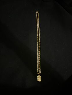 10k gold chino link chain with pendant