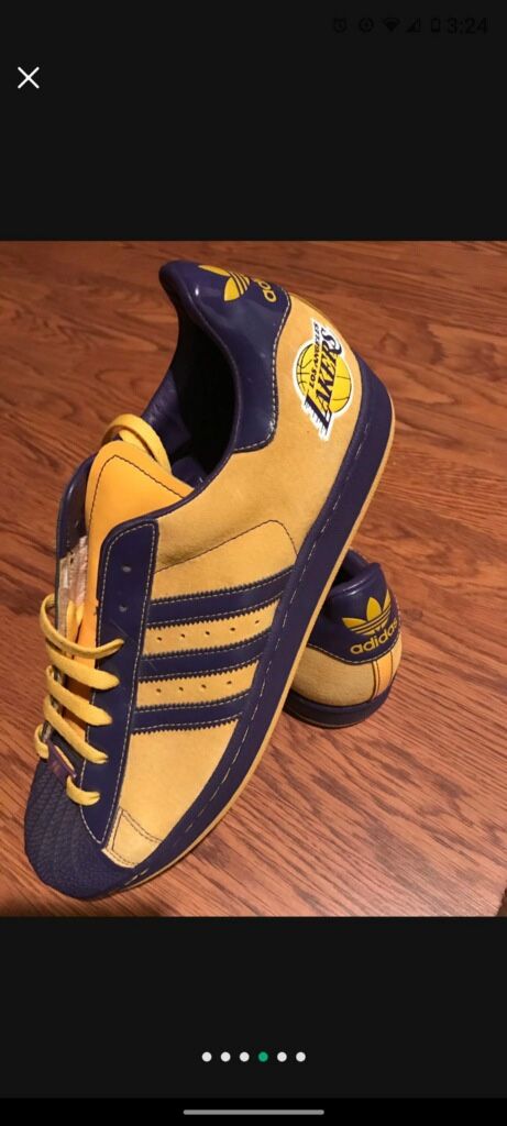 Lakers Adidas Size 12  Shell Toe Mens 