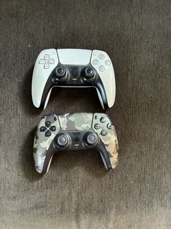 DuelsenSe PS5 controllers perfect condition