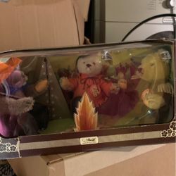 Steiff bears campfire