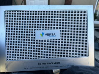 Versa CSG 750 Router