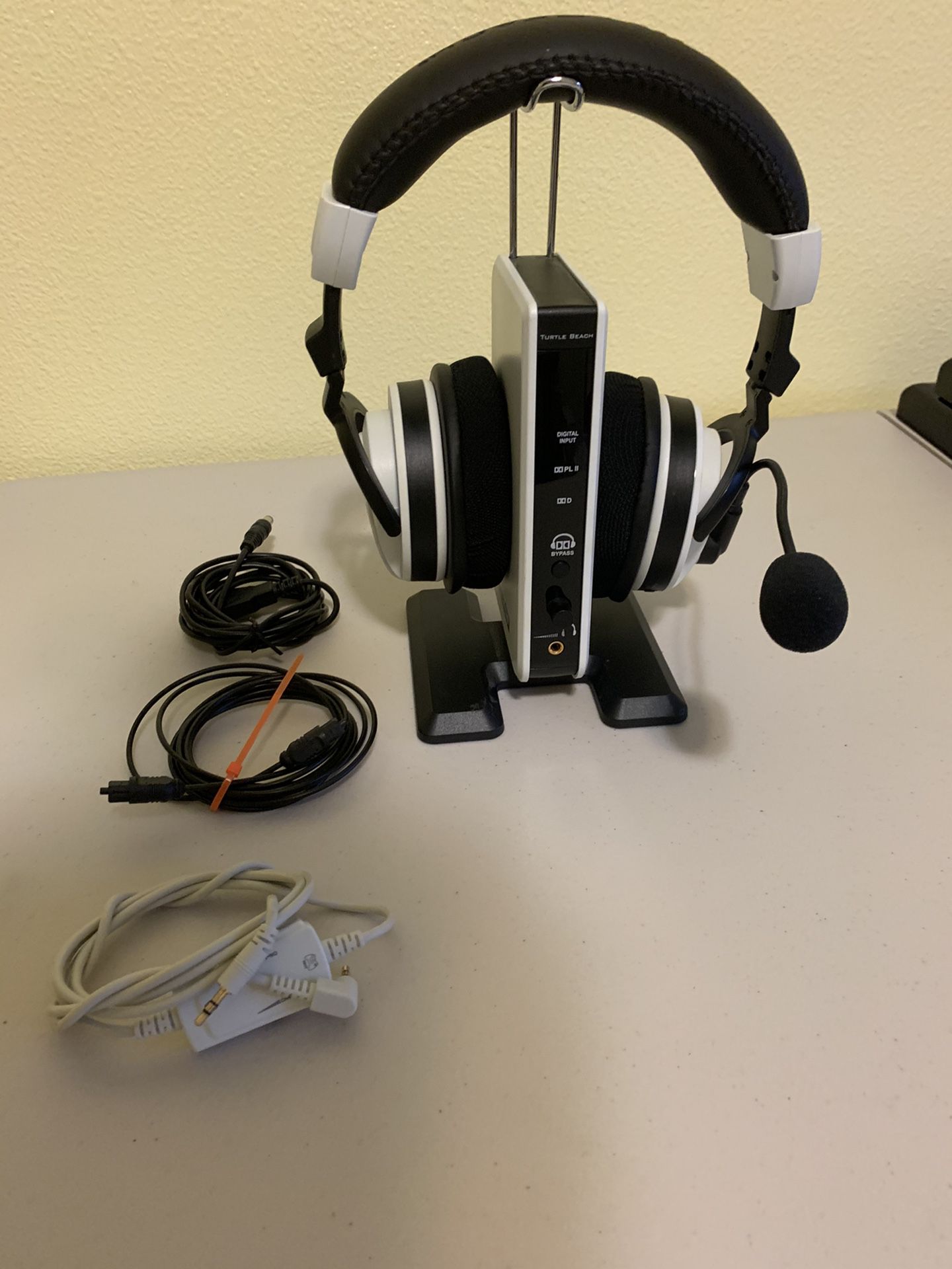 Turtle Beach Xbox Headset and Receiver model x41 rx