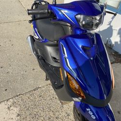 2023 Razor 200CC For Sale