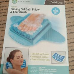   Bella Russo 2 Pieces Spa Set Cooling Gel Bath Pillow & Foot Brush New Never Opened 