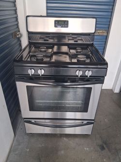 Stove In Working Condition Delivery Available