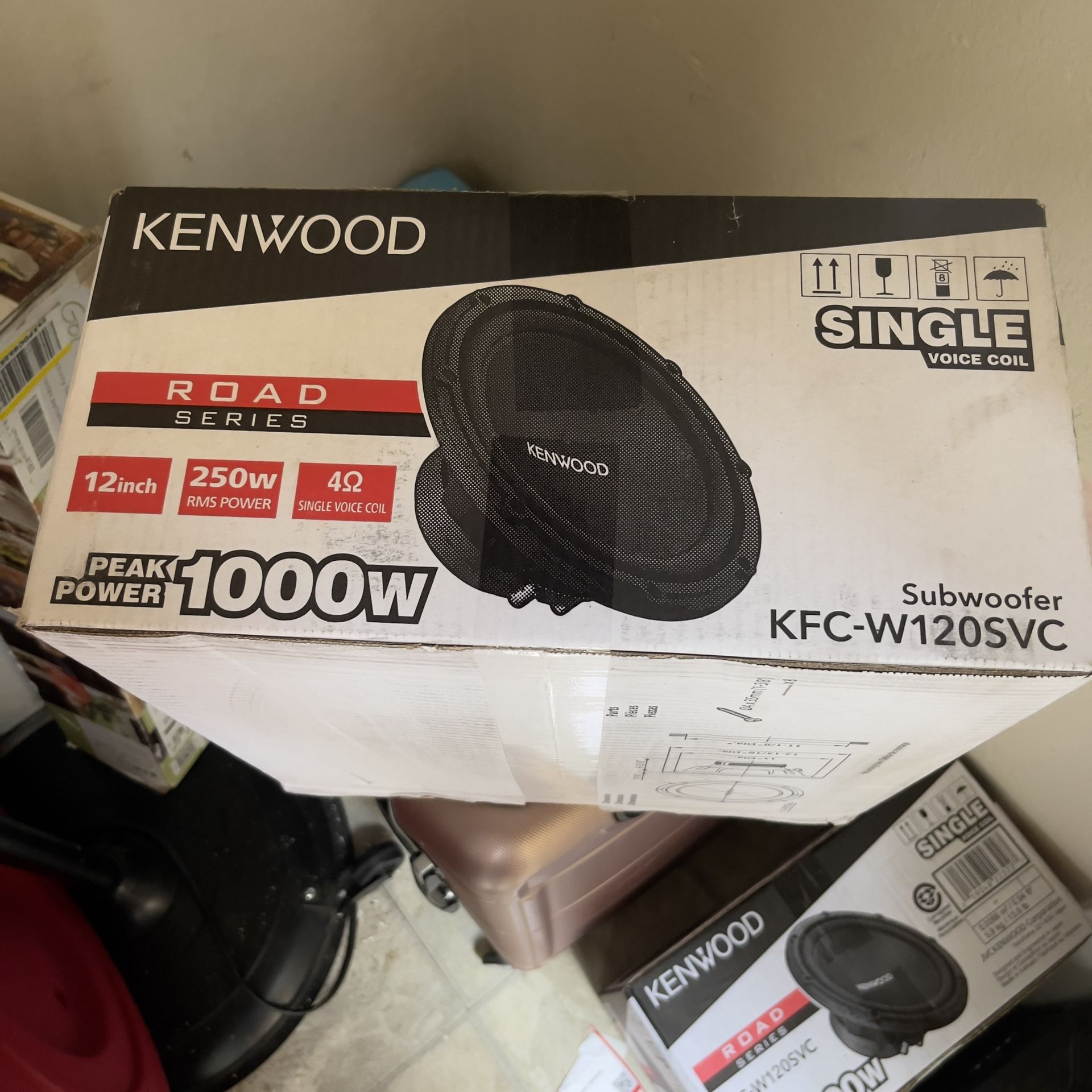 Kenwood 12 Subwoofers Audio & Speakers