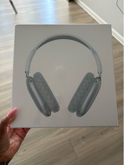 AirPods Max (Apple)