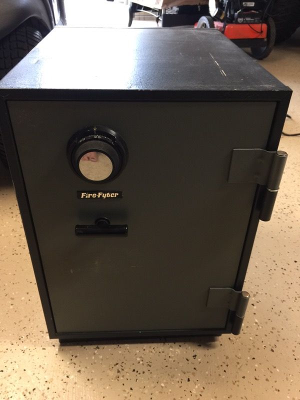 Fire Fyter safe FF130