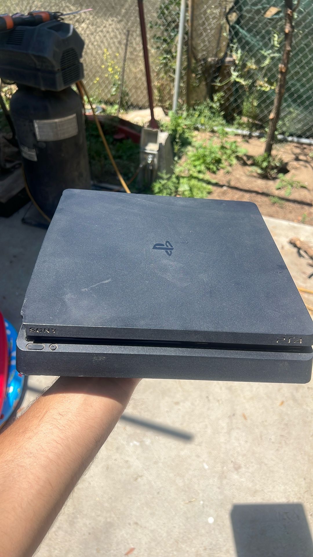 Ps4 Slim 150-100$