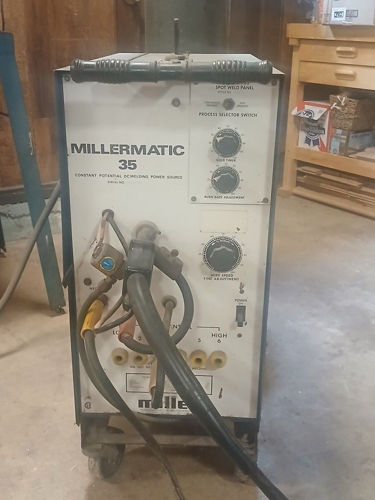 Millermatic 35 MIG Welder With Argon Cyl