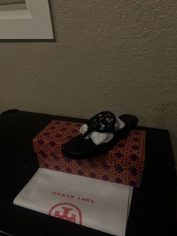 Tory Burch sandles
