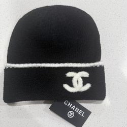 black and white chanel 