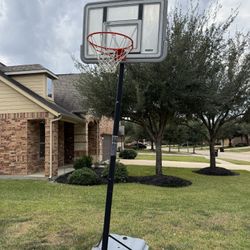 Basketball Hoop 