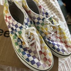 Vans Size 10 Women’s Rainbow Block Print 