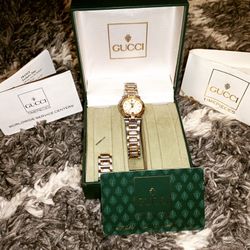 Authentic Vintage Gucci Watch With Original Paperwork And Accessories And Box 