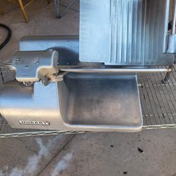 Hobart 1712E commercial-grade meat and cheese slicer