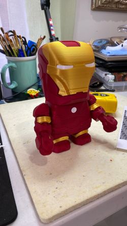 3D Printed Red Armor Mech – Poseable 7” DIY Figure Kit