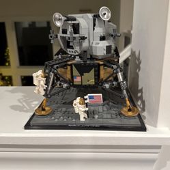 Apollo 11 Lunar Launcher Lego Set 