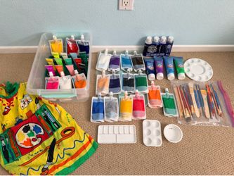 Kids Paint Set & Carrying Case