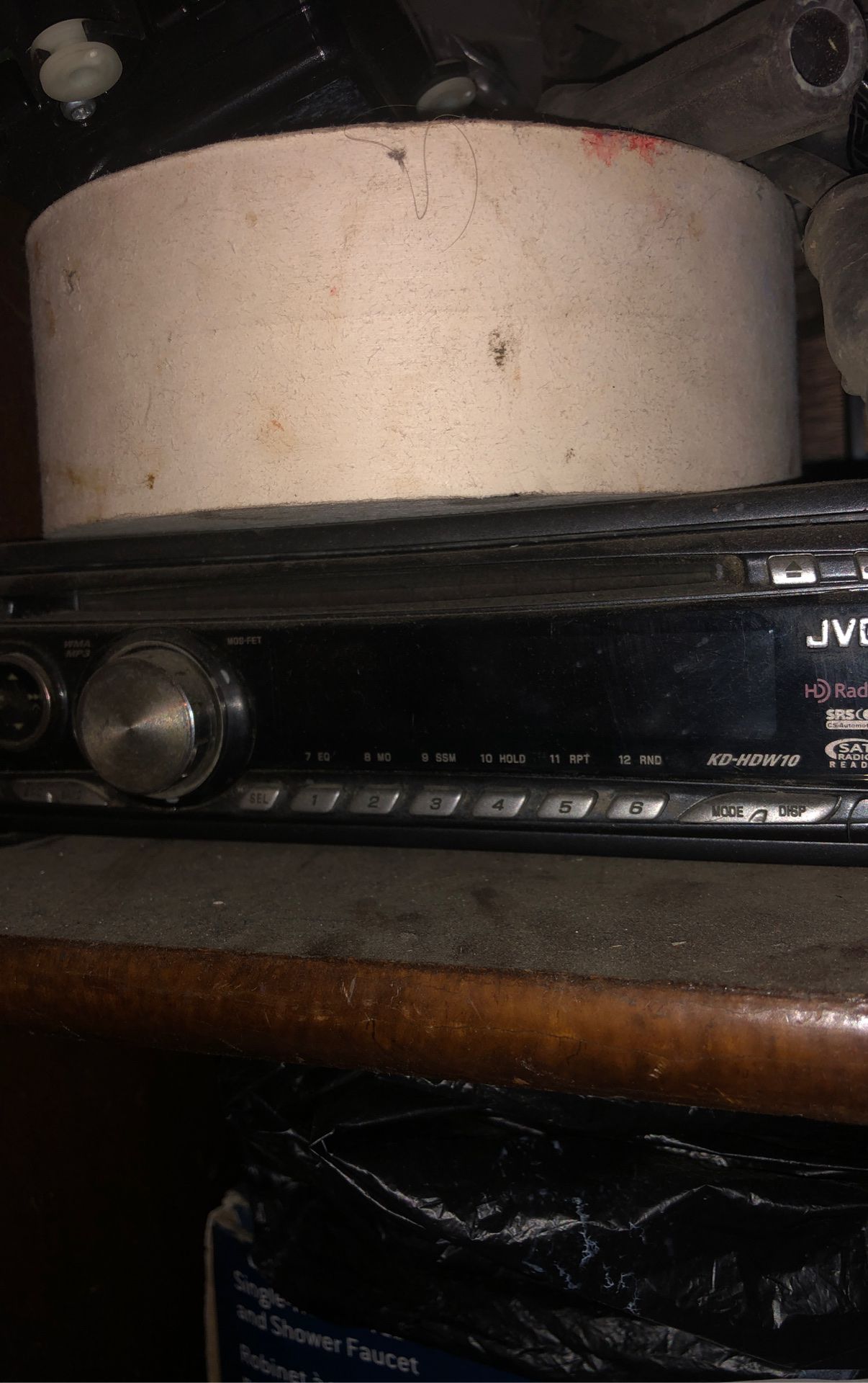 JVC radio no aux or Bluetooth