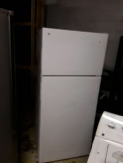 Refrigerators with warranty