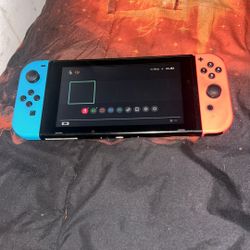 Nintendo Switch Good Condition No Scratches 