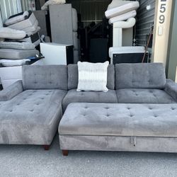 Sectional Couch 