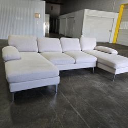 *Same Day Delivery Available!* 
Cream Double Chaise Sectional