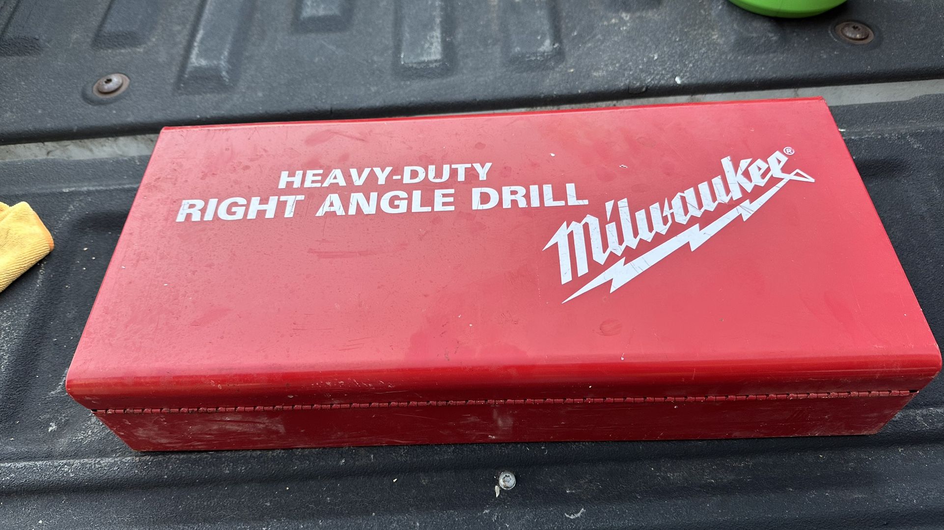 Milwaukee Heavy Duty Right Angle Drill