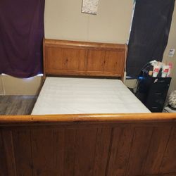 Queen Bed Frame 100 Obo